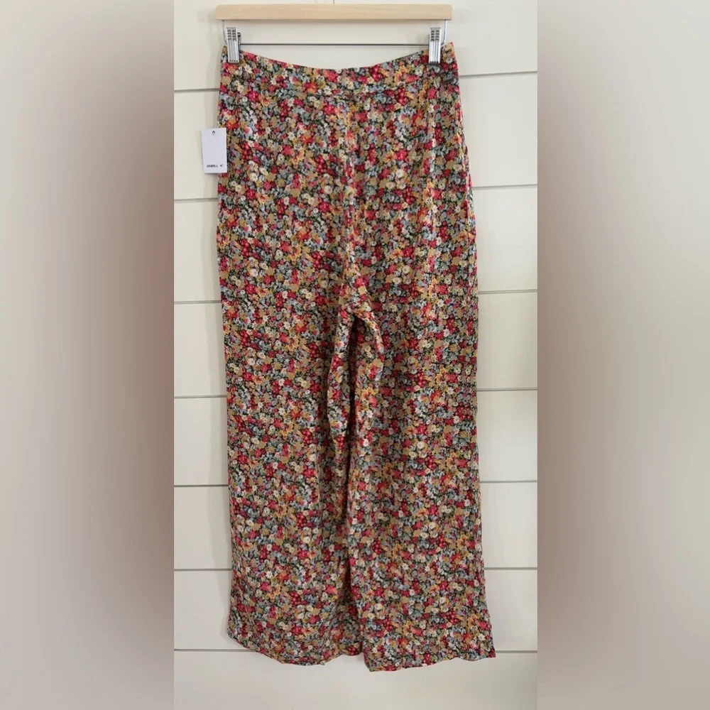 O'NEILL RYLAN EDEN DITSY WIDE LEG PANTS NWT - Picture 4 of 4